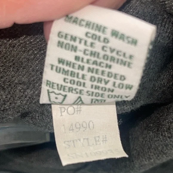 Schnees rifleman flannel shacket in grey w/leather trim collar. Size large GUC - Picture 11 of 11